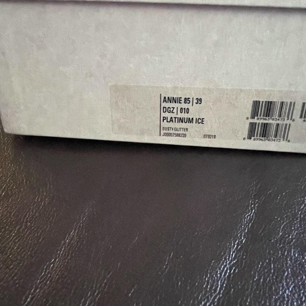 Jimmy Choo Annie - Picture 6 of 14